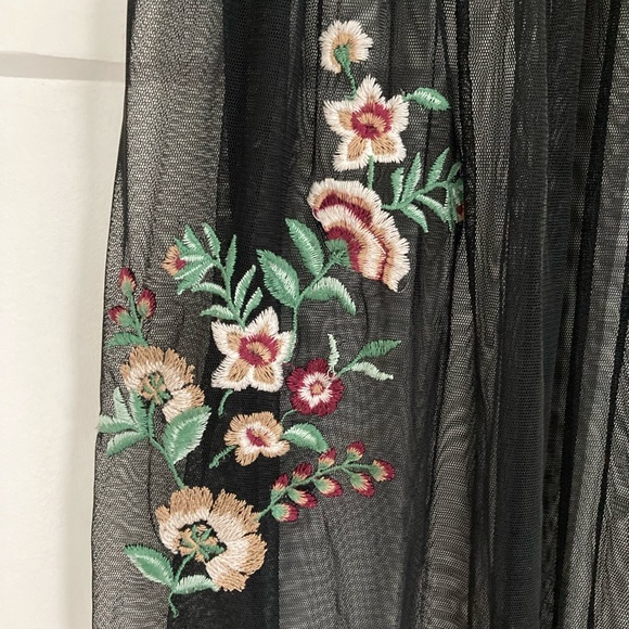 Mesh Lace Dress Overlay with Floral Embroidery - Picture 4 of 4